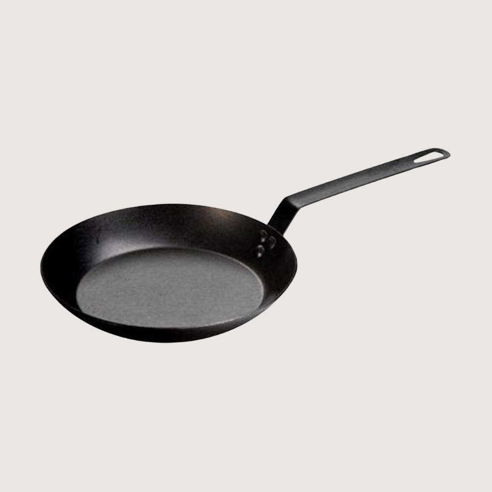 Carbon steel skillet